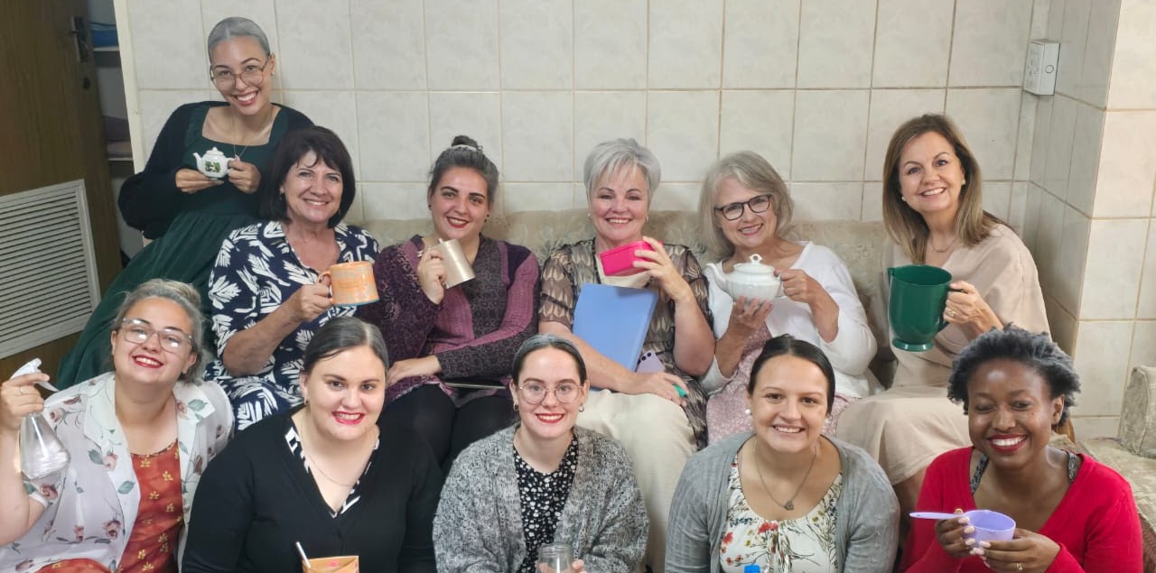 Proorizo teachers and learners gathered together.
